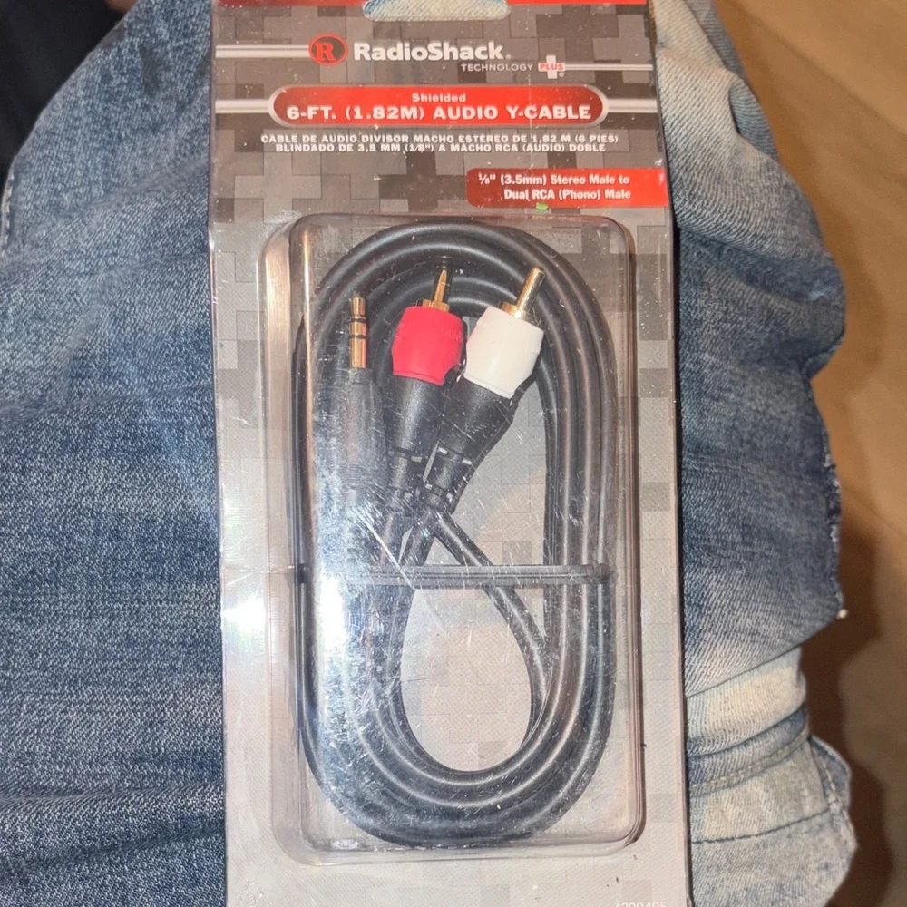6-Ft Audio Y-Cable - Black, Red, White